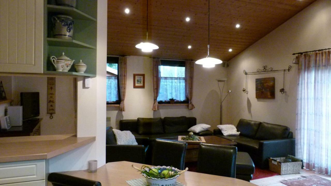 Ferienhaus Zwischen Wald Und See 모네시 외부 사진